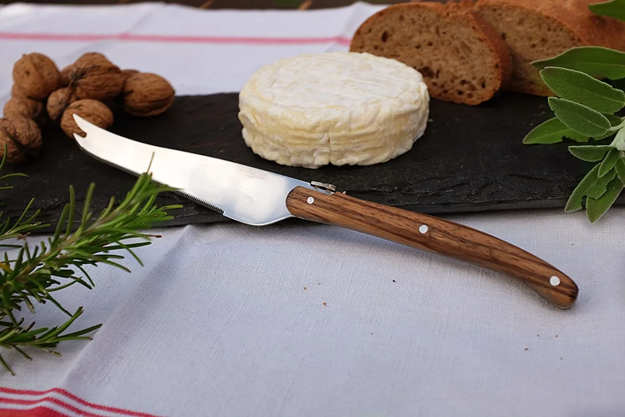 Vue 2 de Coffret 'Tradition' Vin et Fromage