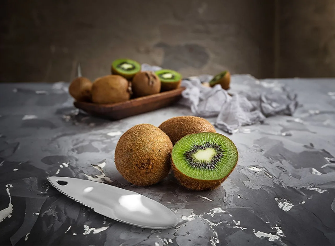 Vue 3 de Cuillère à kiwi - avocat 'Auckland'
