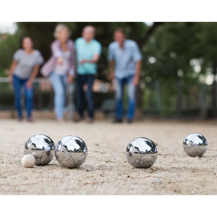 Jeu de boules triplette