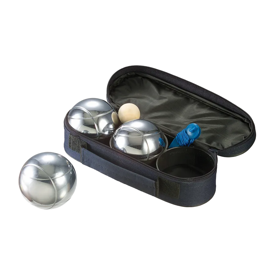 Vue 2 de Jeu de boules triplette