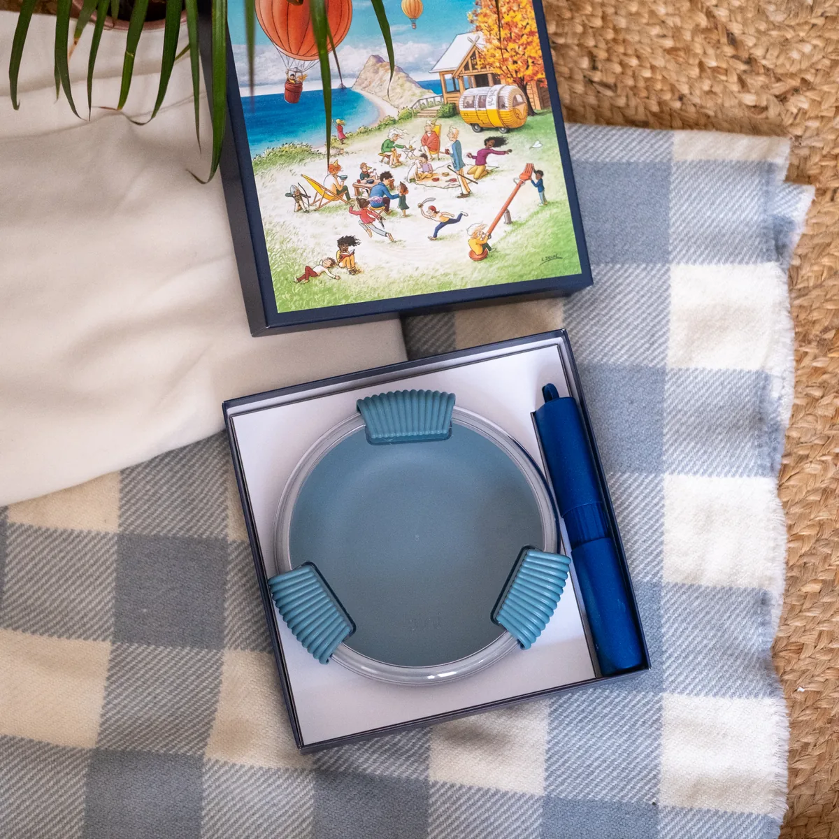 Vue 3 de Coffret cadeau repas nomade : lunch box et kit couverts Made in France
