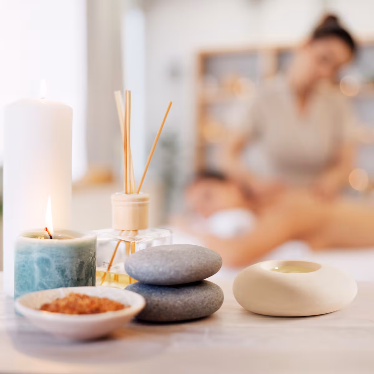 Vue 2 de Coffret InsideOut Aroma Pebble avec 6 huiles essentielles