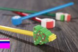 Vue 4 de Crayon avec Gomme CHRISTMAS - Sapin de Noël