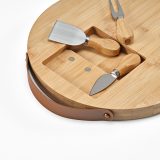 Vue 6 de Planche à découper Duchamp en bambou avec ustensiles à fromage