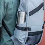 Vue 4 de Sac à dos Rivin 18L rPET Réfléchissant Poche ordinateur 17"