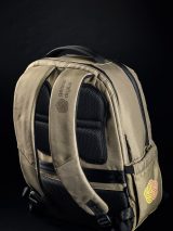 Vue 12 de Sac à dos New York 20L rNylon et rPET. Poche ordinateur 17"