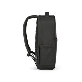 Vue 9 de Sac à dos Budapest 16L rPET. Poche avant. Poche ordinateur 17"