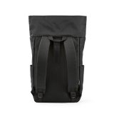 Vue 12 de Sac à dos Rome 12L en rPET. Fermeture enroulable avec velcro