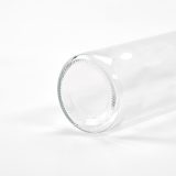 Vue 3 de Bouteille Turia 500 en verre 550 ml. Bouchon noir