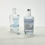 Vue 3 de Bouteille en verre Trent. Fabriquée au Portugal.