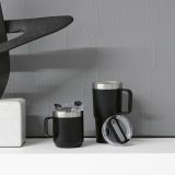 Vue 6 de Mug Neman inox 580 ml. Double paroi et bouchon rotatif