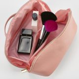 Vue 4 de Trousse de toilette Macao 3,5L en rCuir, fermeture éclair, poignée