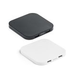 Vue 3 de CAROLINE. Chargeur sans fil 15W superfast avec HUB 2 ports USB-A en ABS recyclé (60 % rABS)