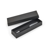 Vue 1 de SLAUGHTER. Stylo à bille documentaire en acier inoxydable avec une finition brillante et une encre noire