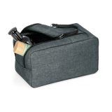 Vue 7 de WAYNE. Trousse de toilette en 600D haute densité avec poignée