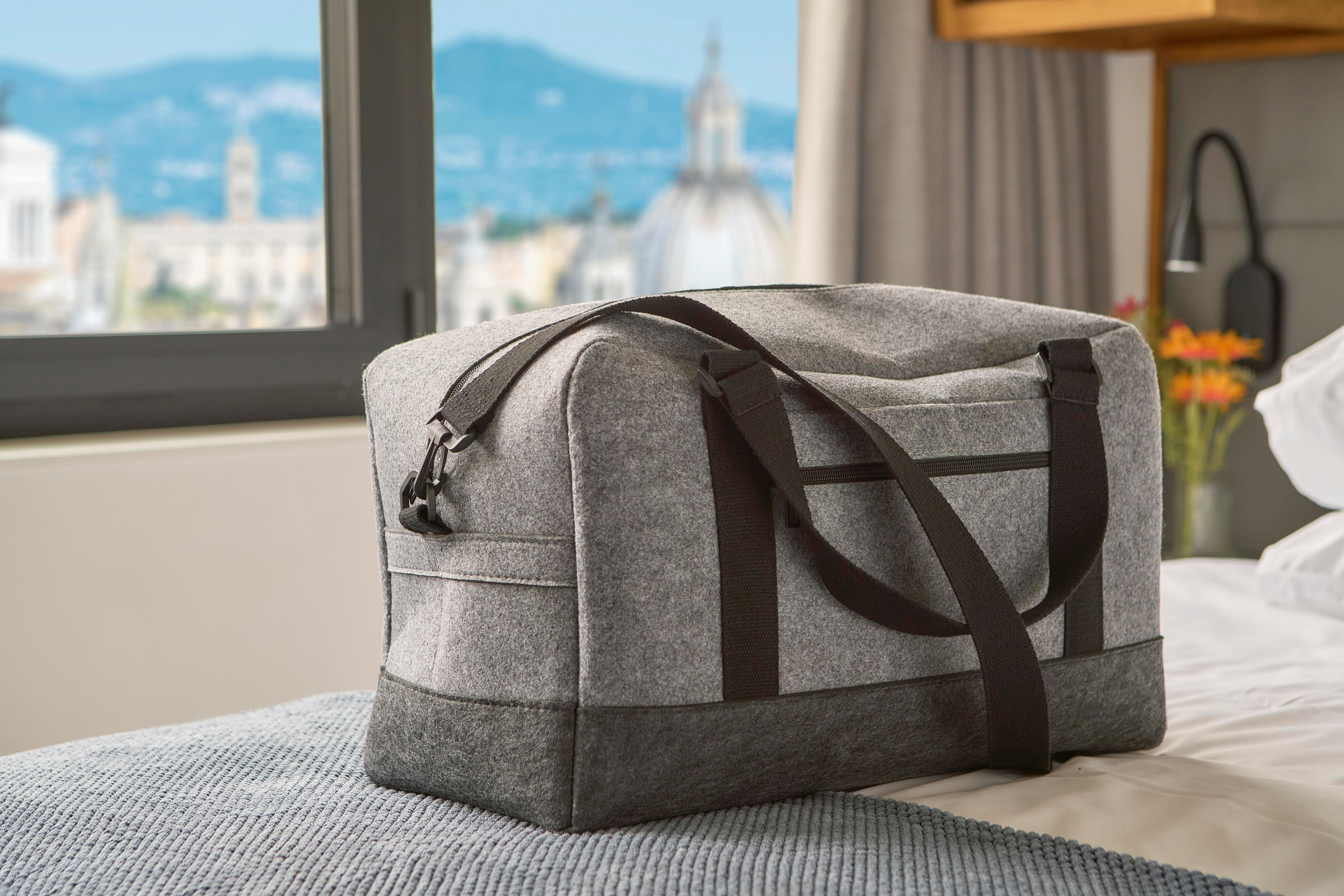 Vue 10 de Sac de sport Corliss | Feutre | Sangle réglable
