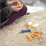Vue 4 de Opinel Colorama No 08 couteau de poche