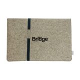 Vue 2 de Recycled Felt Laptop Sleeve 14"