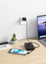 Vue 9 de Belkin BoostCharge Power Bank 10K Câble intégré