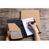 Vue 8 de Conference Cork A5 porte-documents