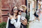 Vue 7 de PopSockets® 2.0 PopGrip support pour téléphone