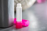 Vue 6 de Baume à lèvres Lipcare