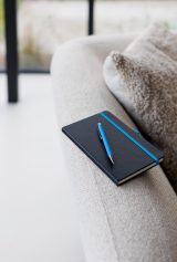 Vue 10 de Stylo bille Emmett | Finition caoutchoutée