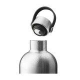 Vue 3 de Noma Noma Recycled Steel Insulated Bottle Silver 750 ml bouteille thermos