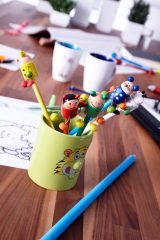 Vue 10 de Crayon George | Motif animal