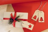 Vue 4 de BamTag étiquette cadeau en bambou, étoile