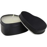Vue 9 de Bougie Blissful en boîte métal en forme de cœur et senteur vanille