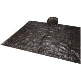 Vue 4 de Poncho anti-brouillard dans un étui rond en plastique avec mousqueton