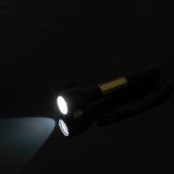 Vue 2 de Lampe de poche rechargeable Trent