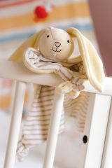 Vue 5 de OLE - Doudou lapin