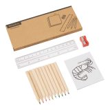 Vue 1 de BEING BUSY - Set de crayons de couleur