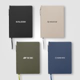 Vue 6 de Set carnet et stylo Malmö en PU recyclé avec passant pour stylo – A5